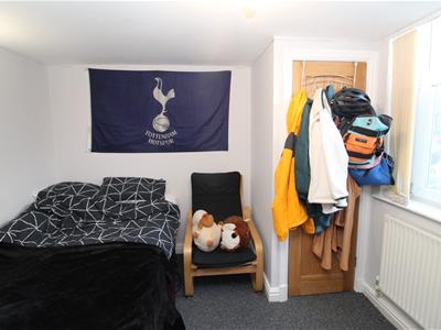 Picture 19